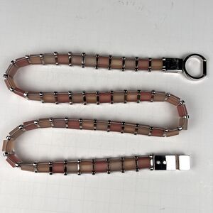 30" Silver-tone and Square-PVC Sections with Silver Bars Stretchy Pink Cream